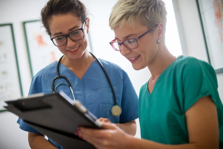 Nursing Internships: Benefits, Opportunities & Tips