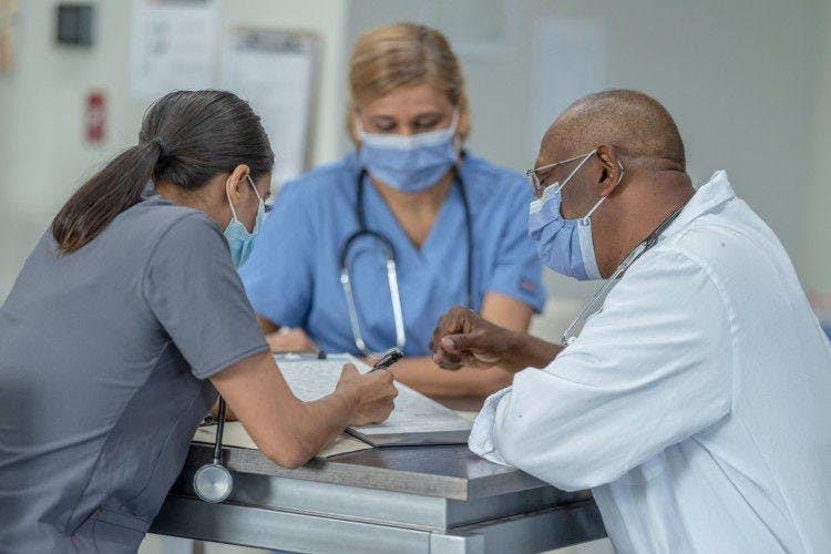 4 Tips on How to Cope with Night Shift Nursing | Maryville Nursing