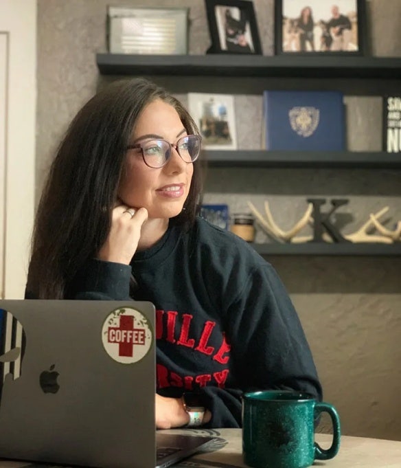 Lexy Vreeland working on her computer